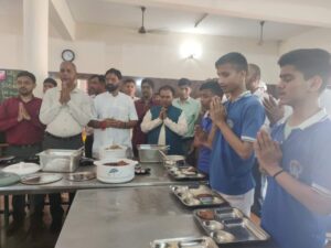 ब्रेकिंग : प्रदेशभर में मनाये जा रहे “गढ़भोज दिवस” पर शिक्षा मंत्री डॉ. धन सिंह रावत का बड़ा ऐलान