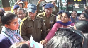 युवती को दे दिया फर्जी नियुक्ति पत्र, खुल गई पोल