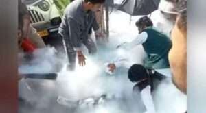 कुमाऊं में छात्रसंघ चुनाव रद्द होने पर उग्र प्रदर्शन, अल्मोड़ा में छात्र ने आत्मदाह का प्रयास