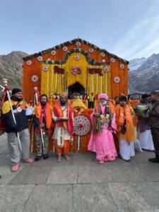 “ऊं नम् शिवाय” के उदघोष के साथ विधि-विधान पूर्वक खुले ग्यारहवें ज्योर्तिलिंग श्री केदारनाथ धाम के कपाट।