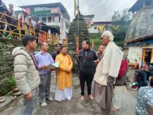भगवान त्रियुगीनारायण के दर्शन को पहुंचे श्री बदरीनाथ – केदारनाथ मंदिर समिति अध्यक्ष हेमंत द्विवेदी